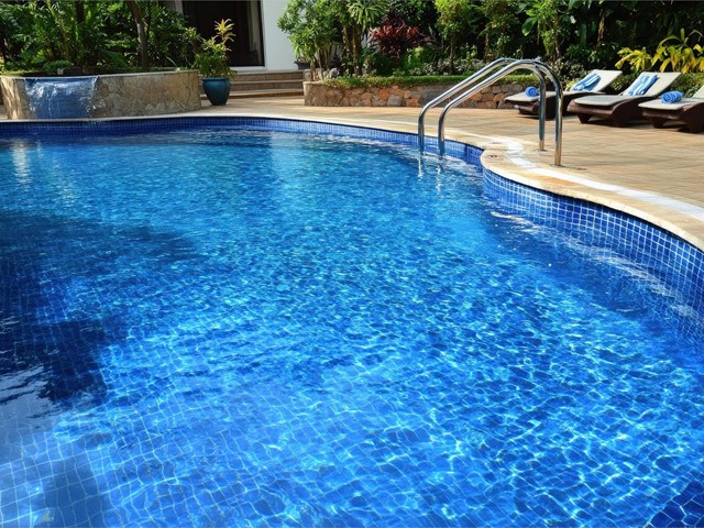 5 razones para construir una piscina de obra este verano